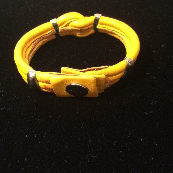 Mustard Yellow Bracelet - Picture 5 of 6